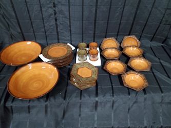 Rare Set Of Demdaco Treasured Home Deb Hrabik Embossed Scrolls