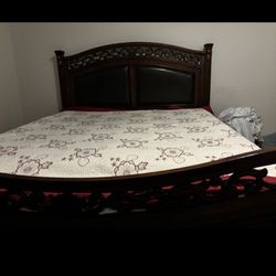 King Carved Wood with Leather Bed