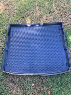 Audi Q5 trunk mud floor mat cover (OEM)