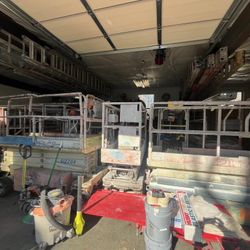 Scissor Lift / Multiple To Choose From