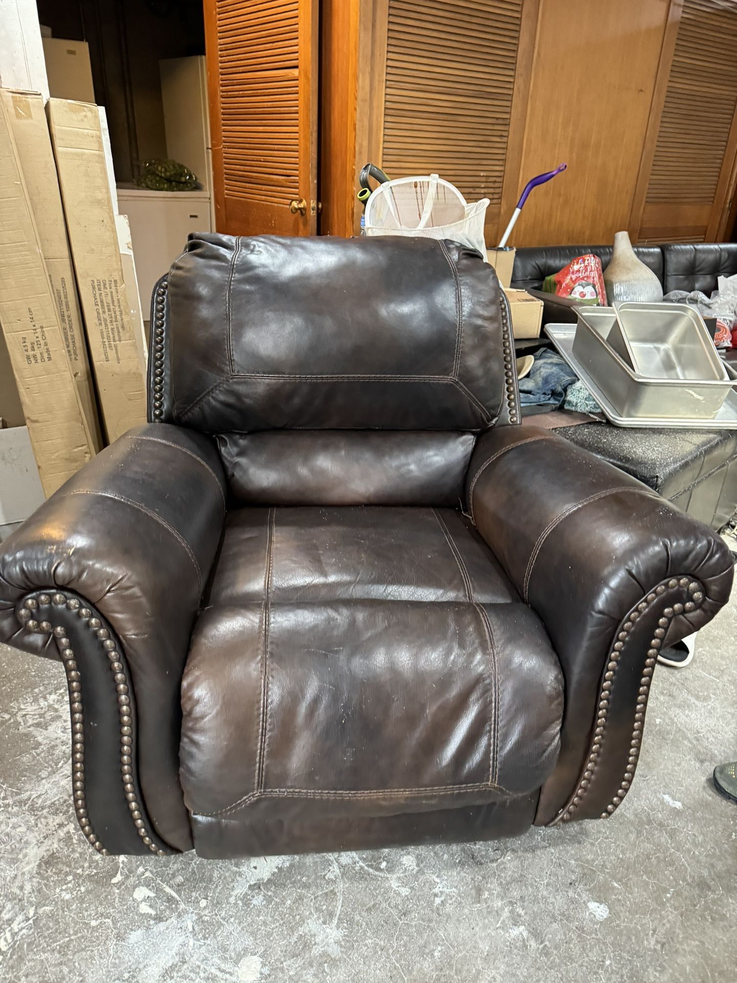 Leather  Recliner Couch 