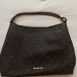 Michael Kors Lexington shoulder bag.