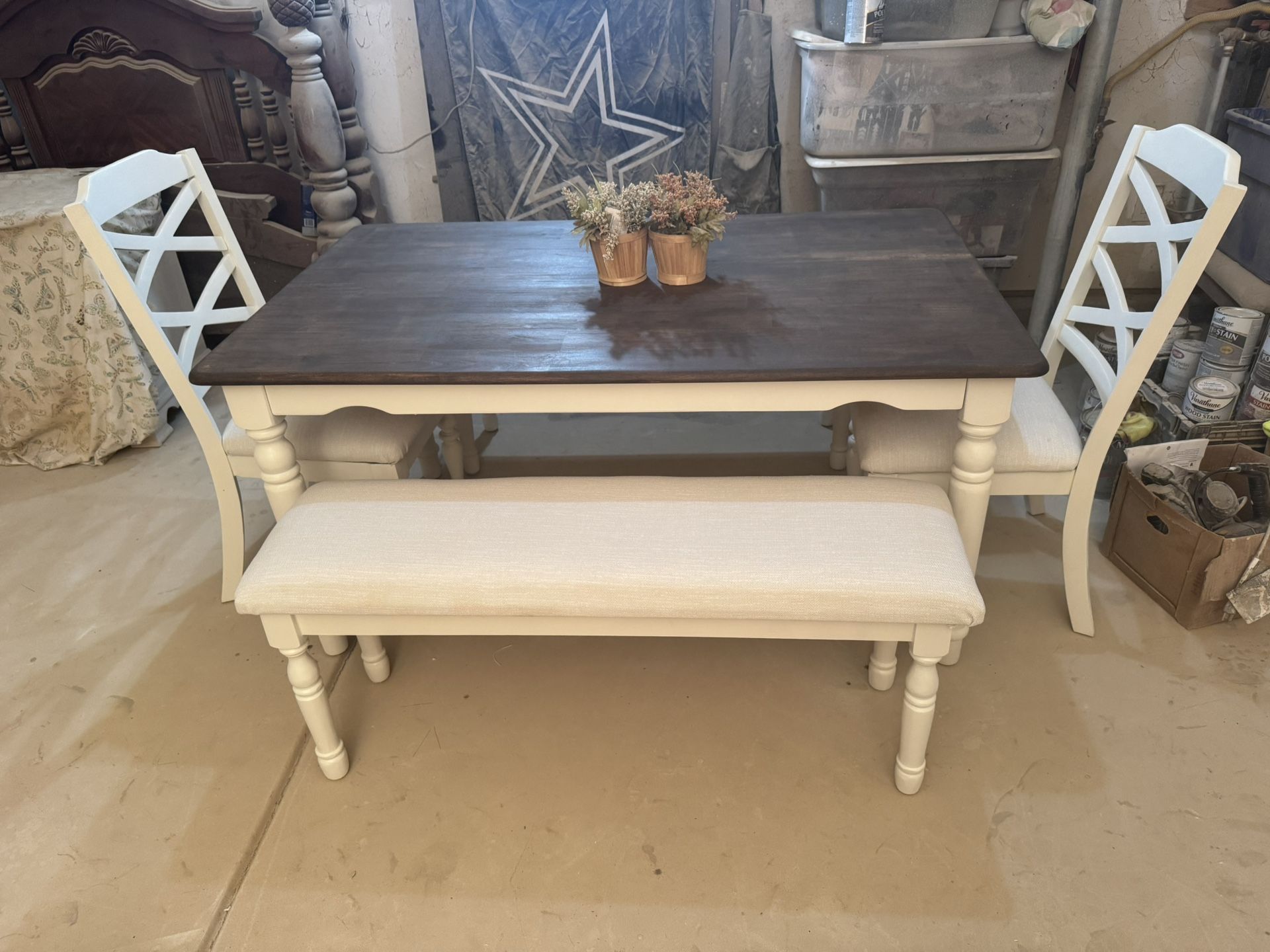 BEAUTIFUL Farmhouse Style Dining Set w/2 Benches & 2 Chairs