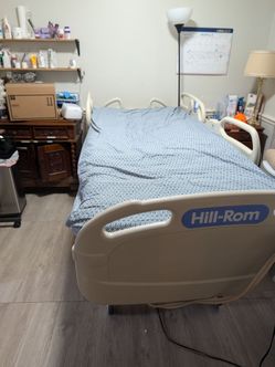 Adjustable Bed like new