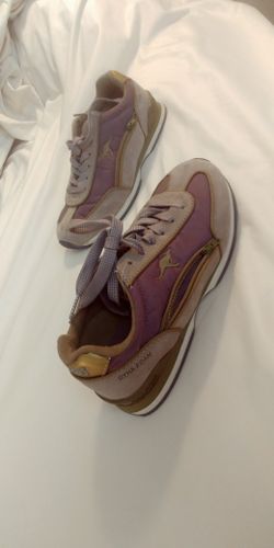 Tennis Shoes