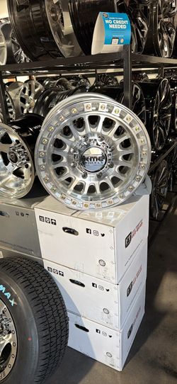 KMC wheels tires 8x180 Chevy