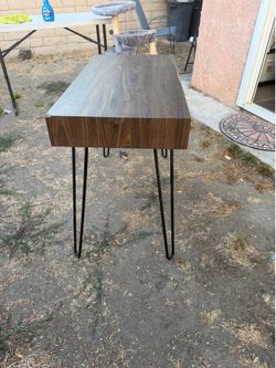 IKEA DESK