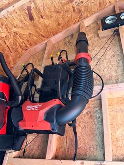 Milwaukee Fuel Cordless Backpack blower