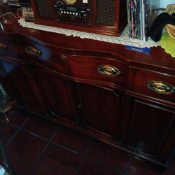  MOVING SALE  Antique Sideboard/Buffet 