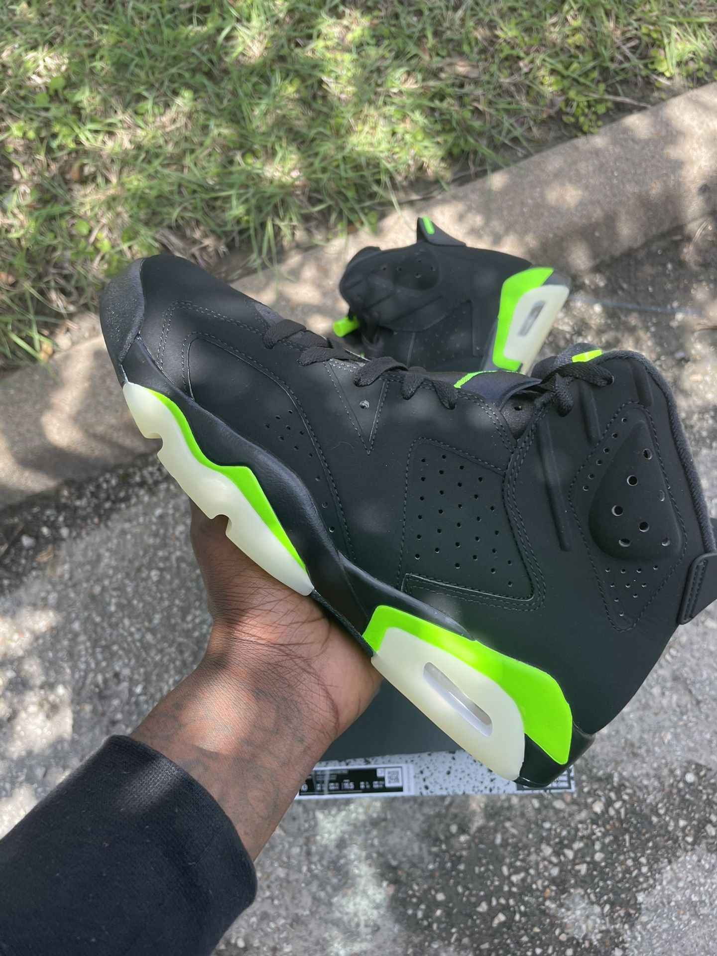Electric Green 6s