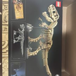 LEGO Jurassic World Dinosaur Fossils Tyrannosaurus Rex 76968 – Brand New Sealed