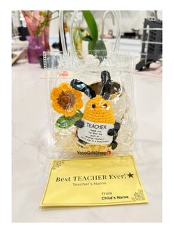 Teacher Appreciation Gift bag with personalized card/