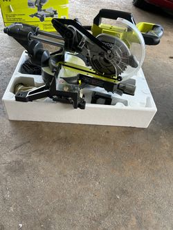 Ryobi 7-1/4 Sliding miter saw $100 cada uno each