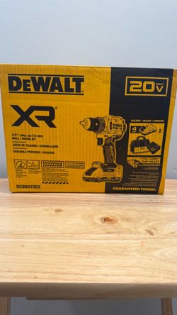 NEW DEWALT 20V MAX XR Drill Kit – 2 Batteries + Charger