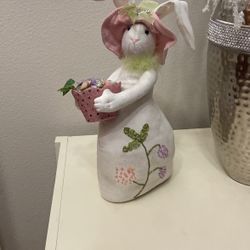 Cute Easter Bunny