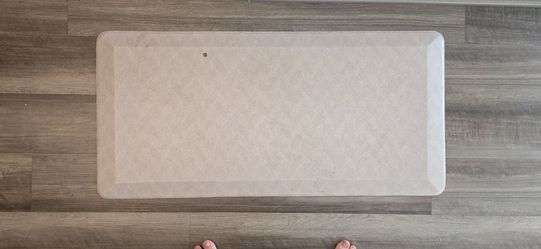 Kitchen Mat - No Slip, Anti-Fatigue Padding - 40" x 20"
