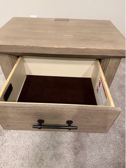 Kids Havertys night stand