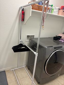 Clothing rack (location maricopa)