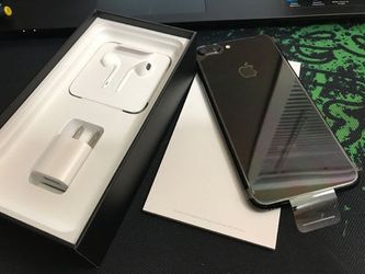 Apple iphone 7 128GB Black New Unlocked