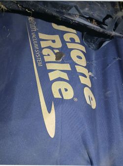 Cyclone Rake Commercial Pro – 6.5HP Vanguard Engine – 415 Gallon Leaf Vac