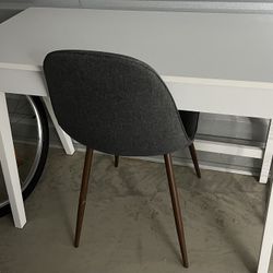 Desk & Chair 