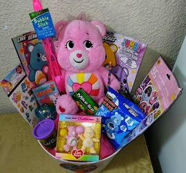 CARE BEARS GIFT BASKET. ( PICK UP IN MODESTO.)
