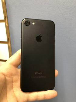 iPhone 7 128GB Factory Unlocked