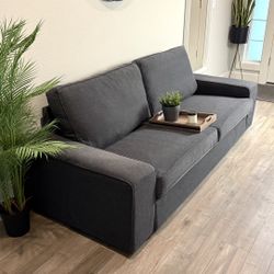 Grey Couch (FREE Delivery!🚚)