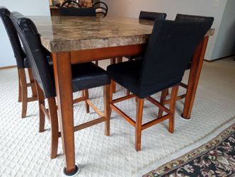 Dinning Table