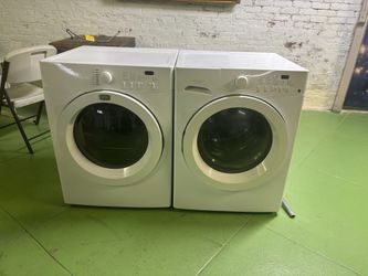 Washer And Gas Dryer Brand Frigidaire XL Capacity Everything Works Well With A 3 Months Warranty