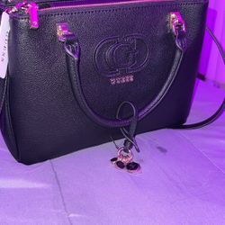 Guess purse 