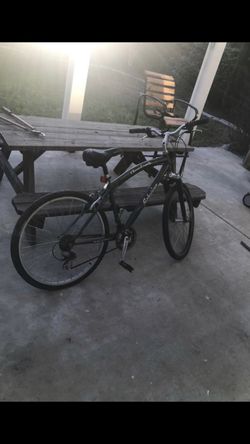 Schwinn clear creek bike