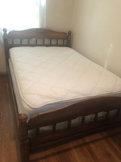 Full/queen bedroom set