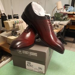 Stacy Adams  Memory Foam Size 9 D exelente 