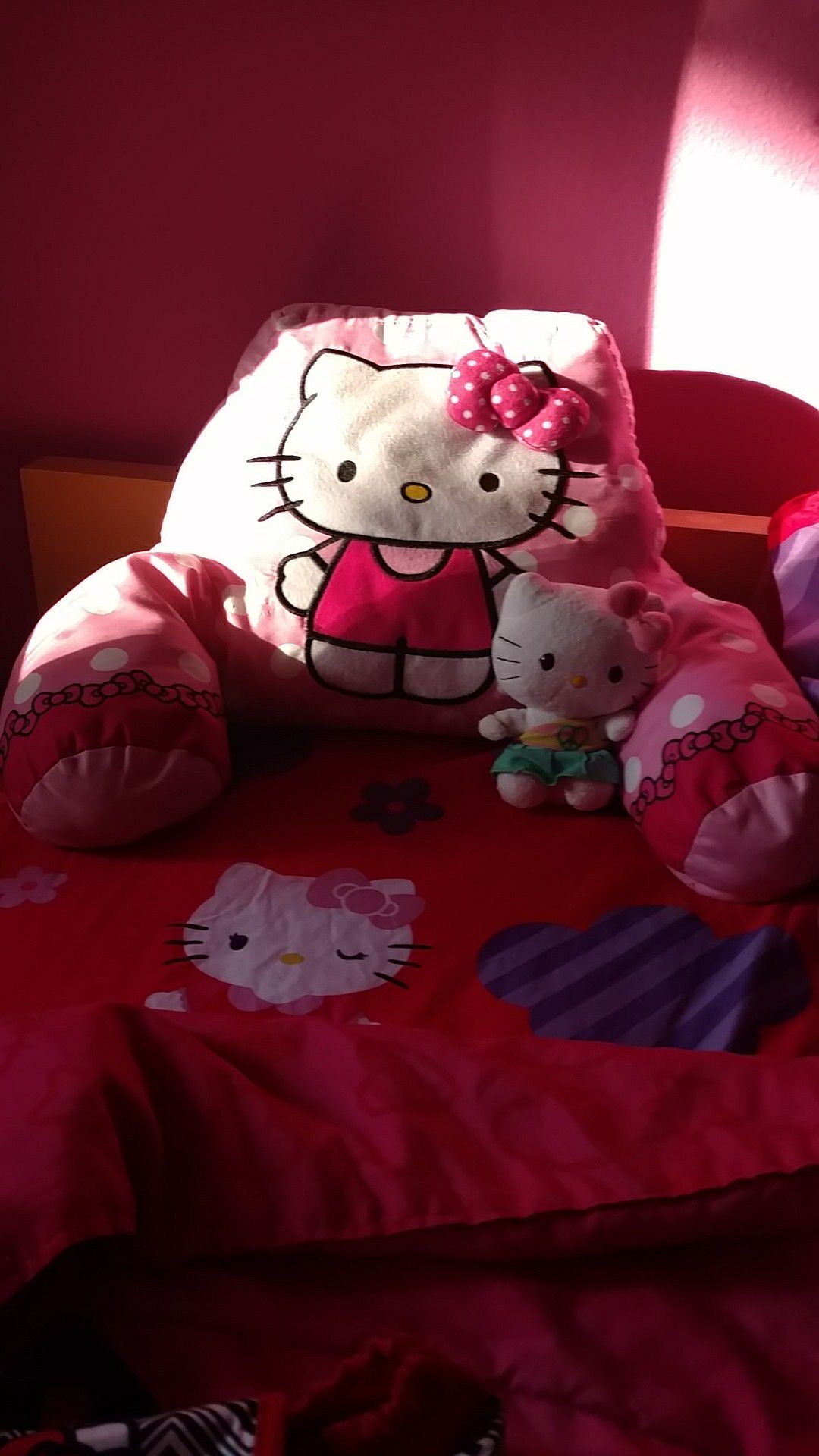 Hello Kitty bed set full size
