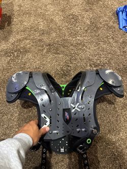 X tech shoulder pads