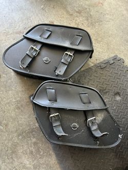 Motorcycle Saddlebags