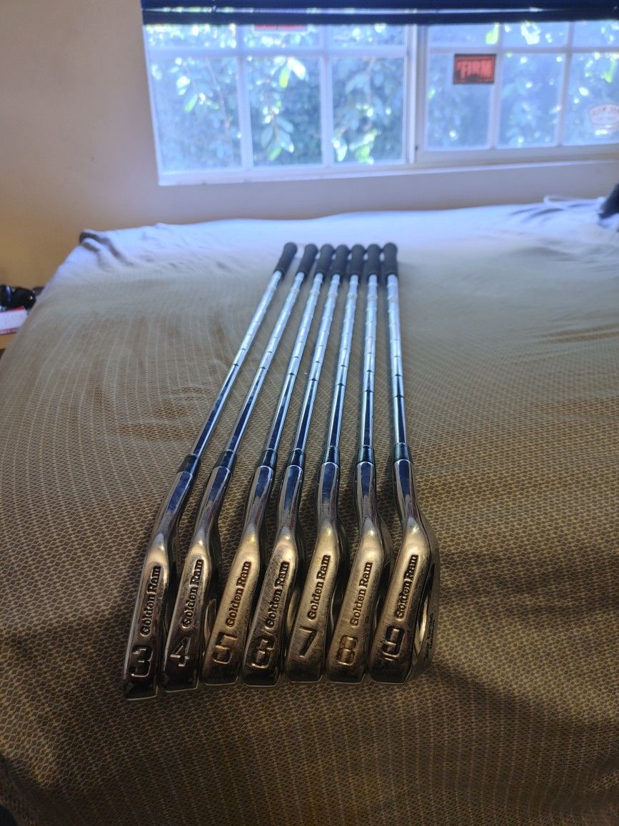 Nice Used Iron Set for Sale in Long Beach, CA OfferUp