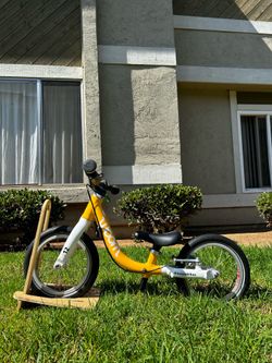 WOOM GO 1 Balance Bike