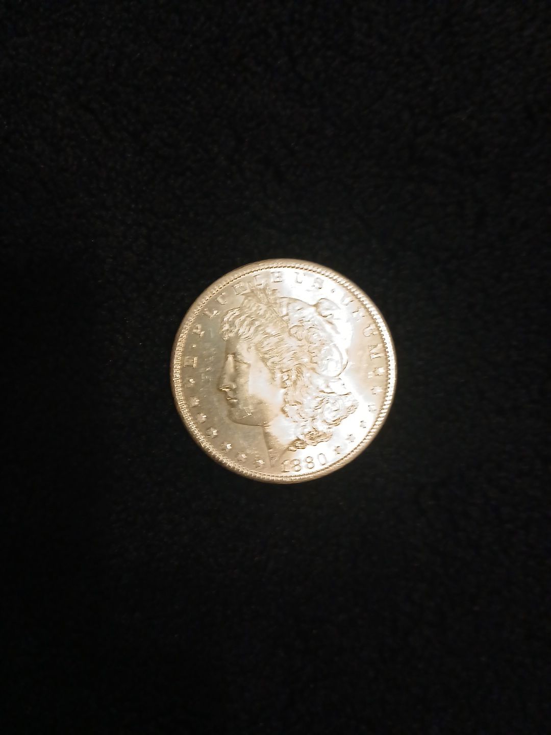 1880 -s morgan silver dollar
