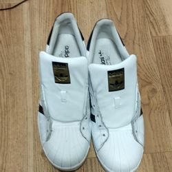 Adidas Superstar Size 12