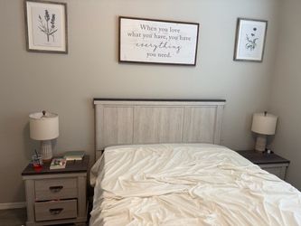 Queen Bedroom set