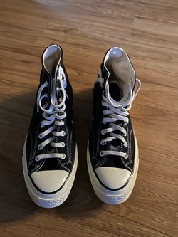 Black & white high top converse Men’s!