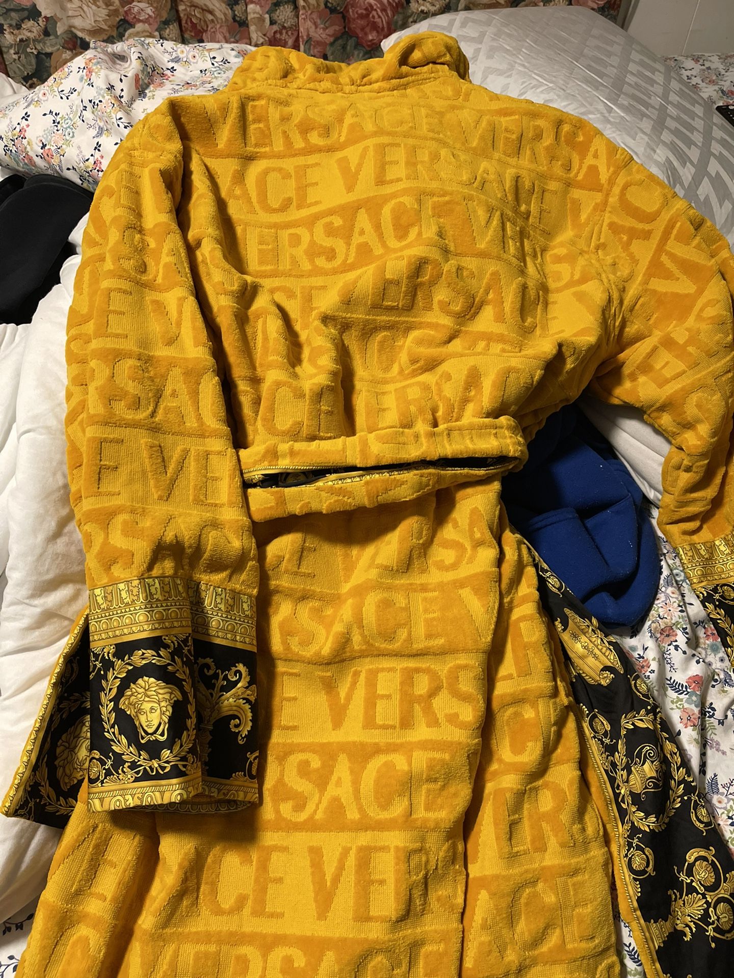 Versace Robe