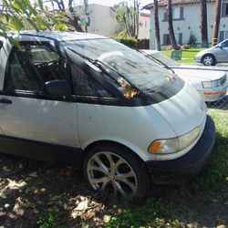 1993 Toyota Previa Also Parts Available 