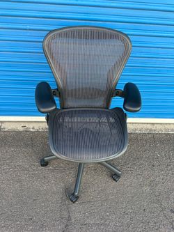 Herman miller Aeron’s & Mirra 2 office chairs