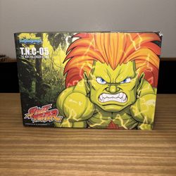 BigBoysToys Street Fighter T.N.C-05 Blanka Statue LED * read*