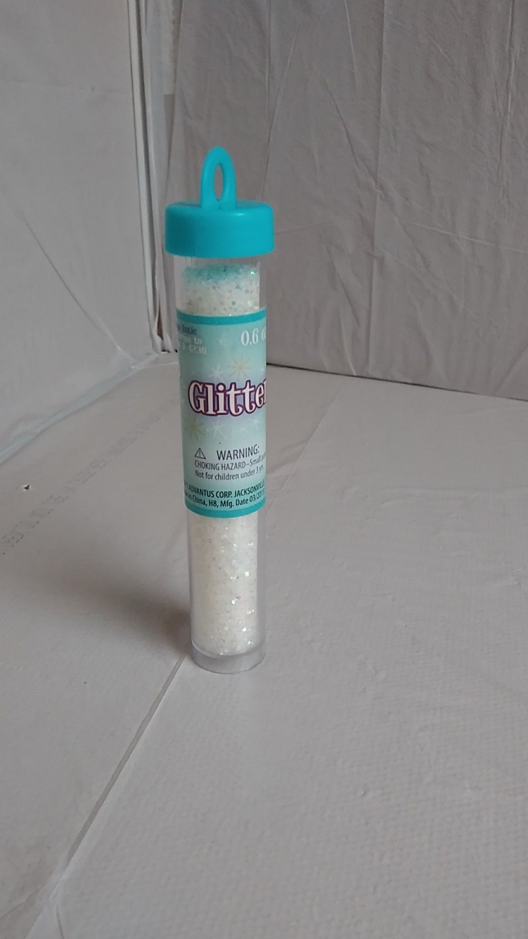 Glitter white