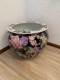 Vintage Chinese Porcelain Fish Bowl