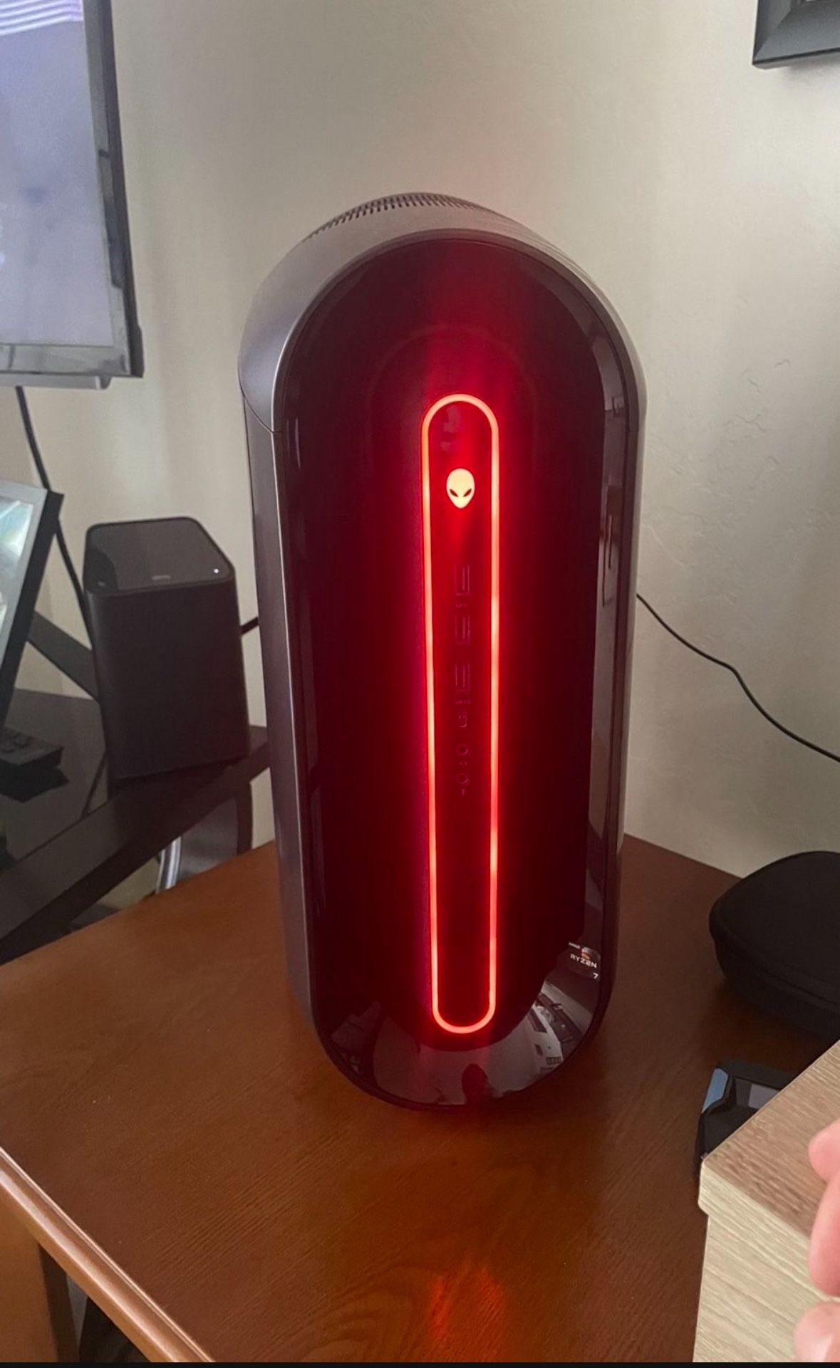 Alienware Aurora Ryzen 7